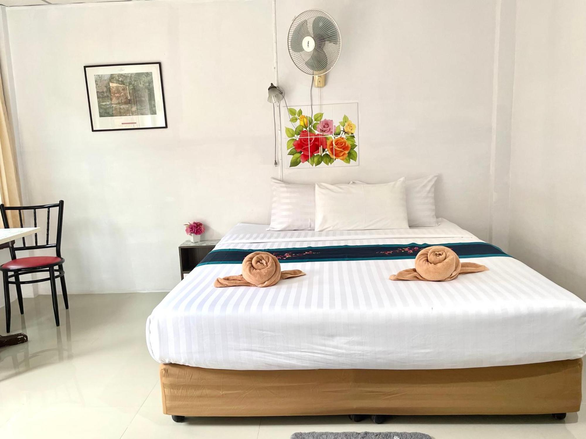 Jj Karon Beach Hotel Ngoại thất bức ảnh